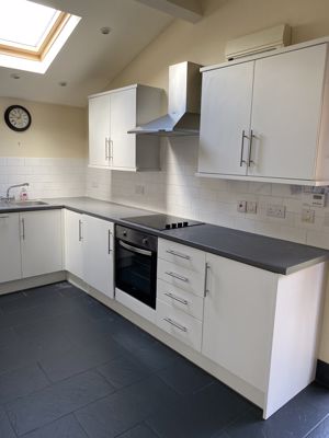 Kitchen/dining room- click for photo gallery